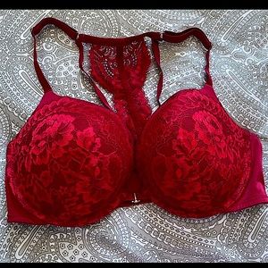 La Senza Beyond Sexy red lace bra